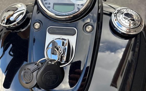 Gebrauchtmotorrad Harley-Davidson Dyna Fat Bob FXDF - Bild 13 Gebrauchtmotorrad Harley-Davidson Dyna Fat Bob FXDF - Bild 13