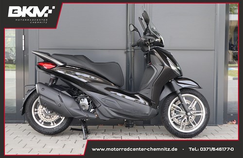 Neumotorrad Piaggio Beverly 400