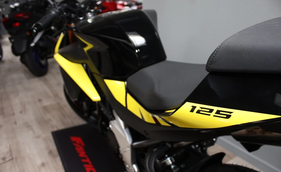 Angebot Fantic Stealth 125 Bild 6: Angebot Fantic Stealth 125