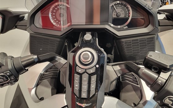 Neufahrzeug Honda GL 1800 Goldwing Tour DCT - Bild 6