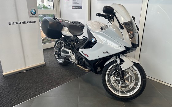 Gebrauchtmotorrad BMW F 800 GT - Bild 1 Gebrauchtmotorrad BMW F 800 GT - Bild 1