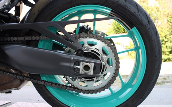 Gebrauchtmotorrad Yamaha MT-09 Y-AMT - Bild 6