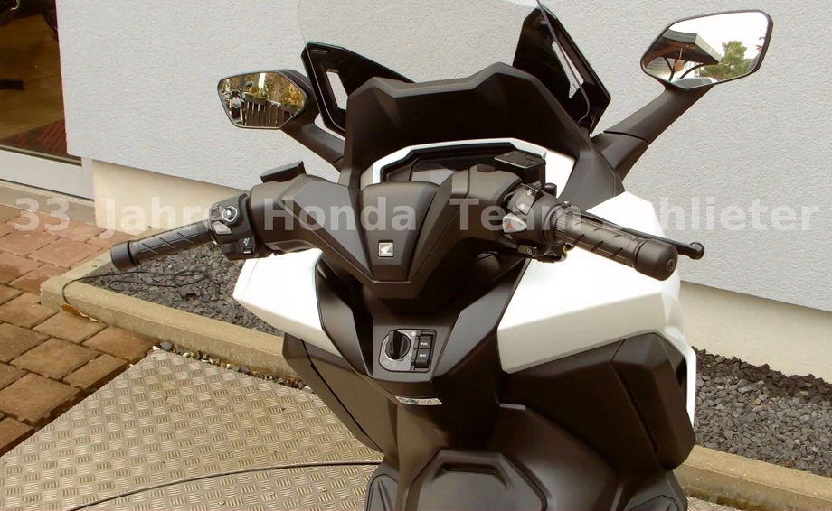 Offer Honda Forza 125 Bild 13: Offer Honda Forza 125