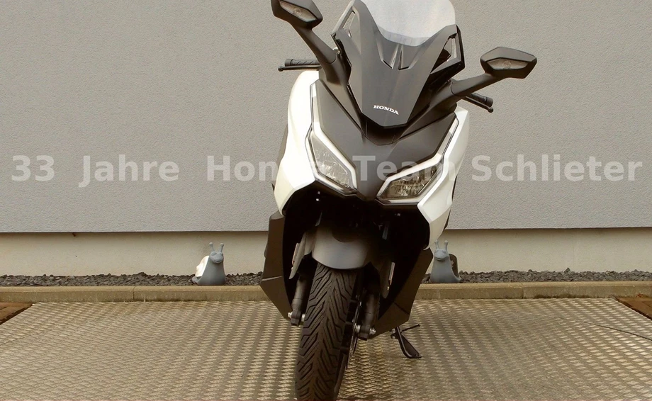 Offer Honda Forza 125 Bild 3: Offer Honda Forza 125