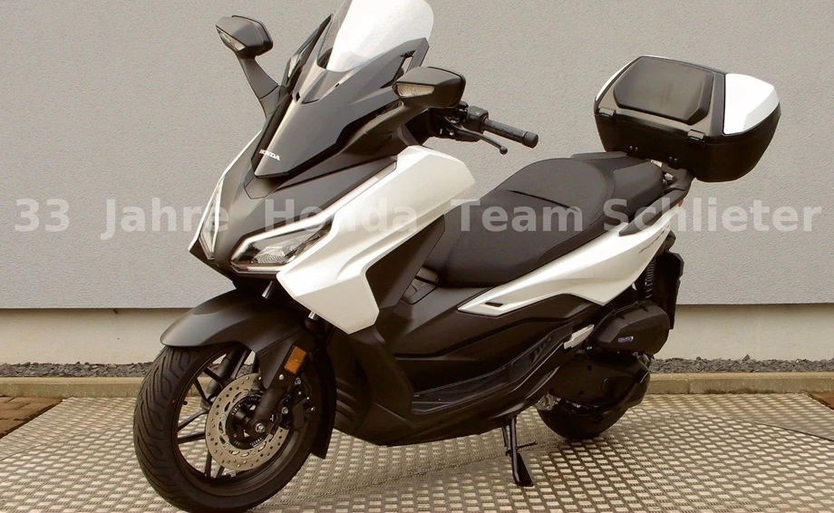 Offer Honda Forza 125 Bild 4: Offer Honda Forza 125
