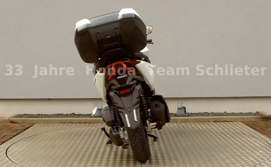 Offer Honda Forza 125 Bild 7: Offer Honda Forza 125