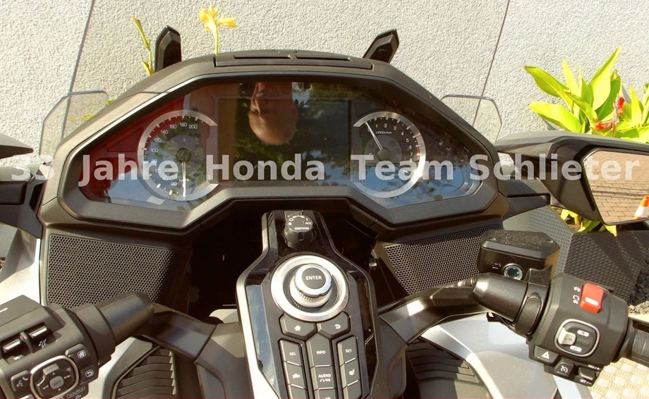 Offer Honda GL 1800 Goldwing Tour DCT Bild 13: Offer Honda GL 1800 Goldwing Tour DCT