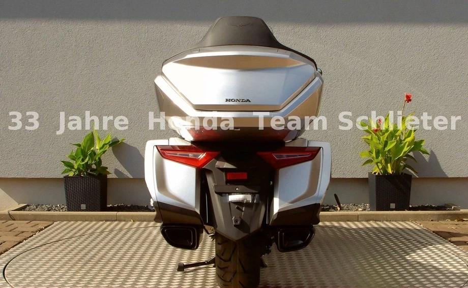 Offer Honda GL 1800 Goldwing Tour DCT Bild 7: Offer Honda GL 1800 Goldwing Tour DCT