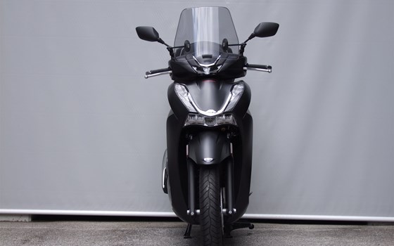 Gebrauchtmotorrad Honda SH350i - Bild 14 Gebrauchtmotorrad Honda SH350i - Bild 14