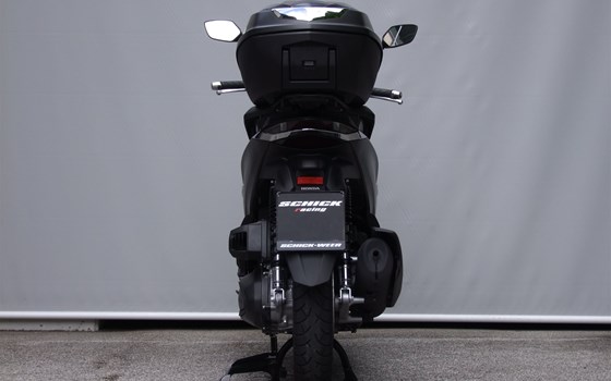 Gebrauchtmotorrad Honda SH350i - Bild 7 Gebrauchtmotorrad Honda SH350i - Bild 7