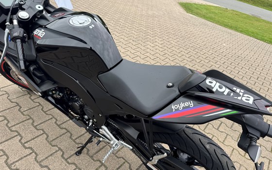 Neufahrzeug Aprilia RS 125 GP Replica - Bild 10