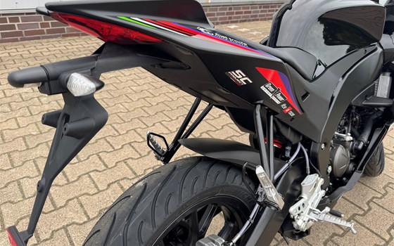 Neufahrzeug Aprilia RS 125 GP Replica - Bild 11