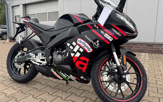 Neufahrzeug Aprilia RS 125 GP Replica - Bild 1