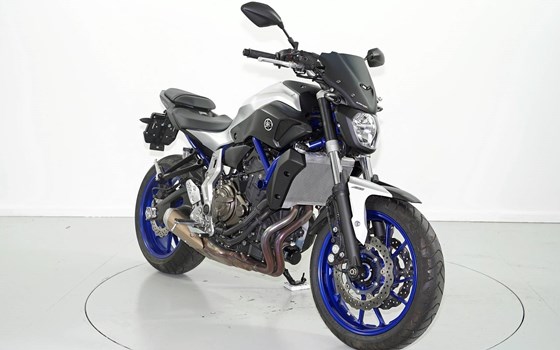 Motorrad Occasion Yamaha MT-07 - Bild 2