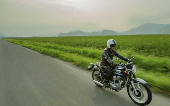 Gebrauchtmotorrad Kawasaki W800 - Bild 4