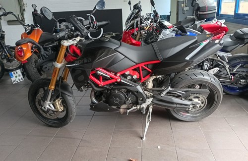 Gebrauchtmotorrad Aprilia Dorsoduro 900