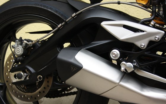 Gebrauchtmotorrad Triumph Street Triple RS - Bild 11 Gebrauchtmotorrad Triumph Street Triple RS - Bild 11
