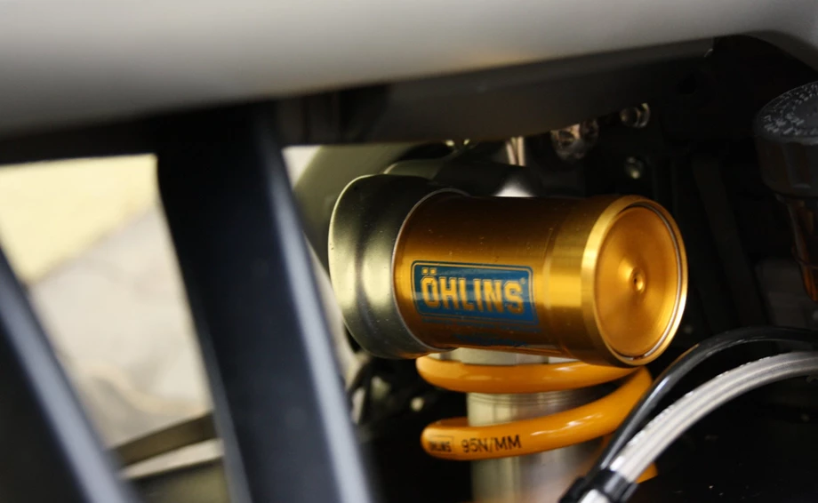 Angebot Triumph Street Triple RS Bild 12: Angebot Triumph Street Triple RS