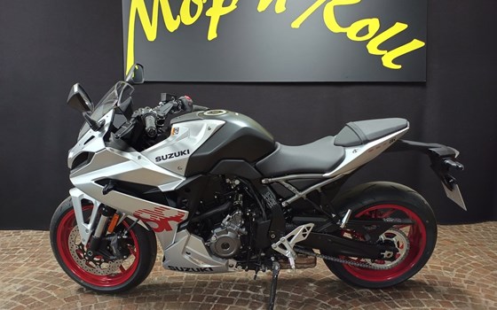 Gebrauchtmotorrad Suzuki GSX-8R - Bild 2