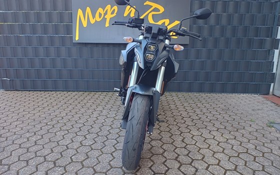 Gebrauchtmotorrad Suzuki GSX-8S - Bild 4