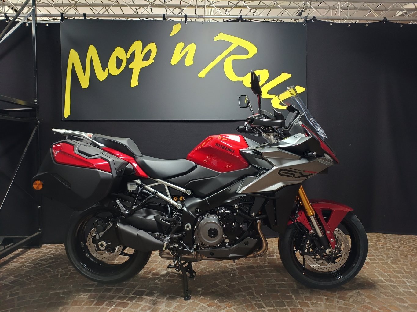 Suzuki GSX-S1000GX