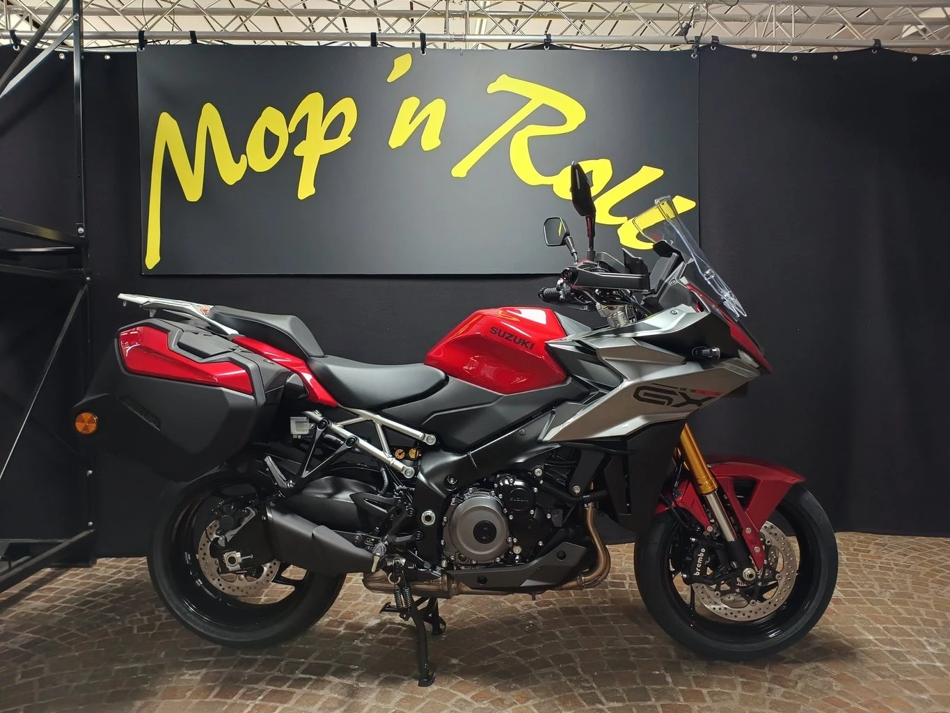 Suzuki GSX-S1000GX