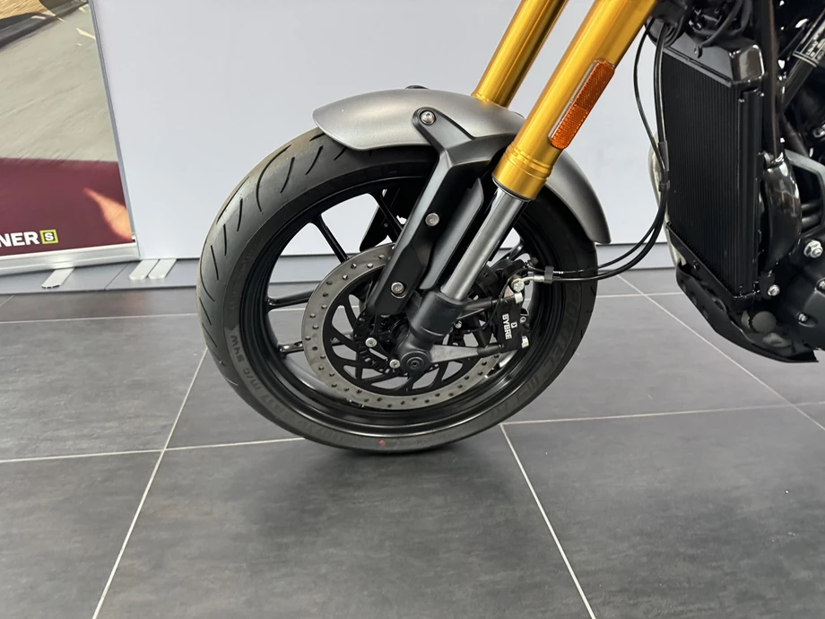 Angebot Triumph Speed 400 Bild 5: Angebot Triumph Speed 400