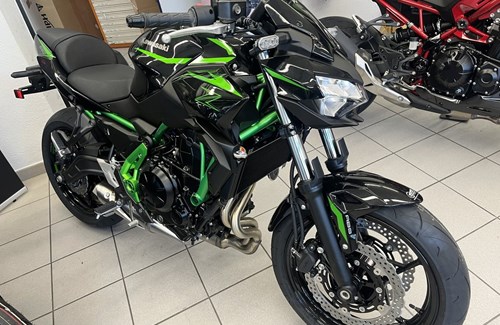 Neumotorrad Kawasaki Z650