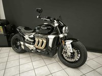 Gebrauchtmotorrad Triumph Rocket 3 R