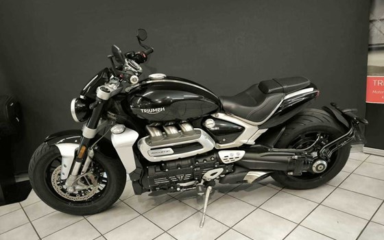 Gebrauchtmotorrad Triumph Rocket 3 R - Bild 5