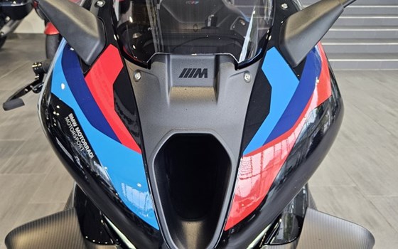 Neufahrzeug BMW M 1000 RR - Bild 17 Neufahrzeug BMW M 1000 RR - Bild 17