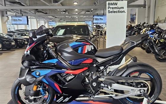 Neufahrzeug BMW M 1000 RR - Bild 2 Neufahrzeug BMW M 1000 RR - Bild 2