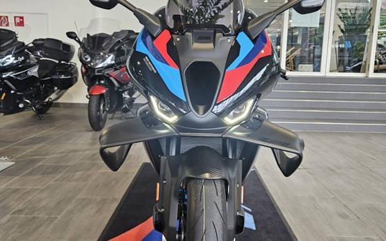 Neufahrzeug BMW M 1000 RR - Bild 8 Neufahrzeug BMW M 1000 RR - Bild 8