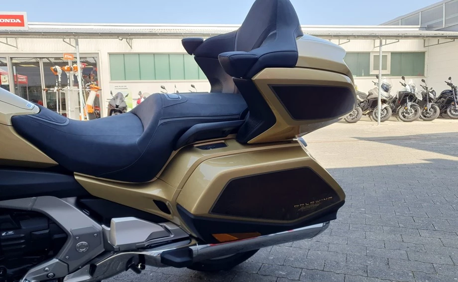 Angebot Honda GL 1800 Goldwing Tour DCT Bild 13: Angebot Honda GL 1800 Goldwing Tour DCT
