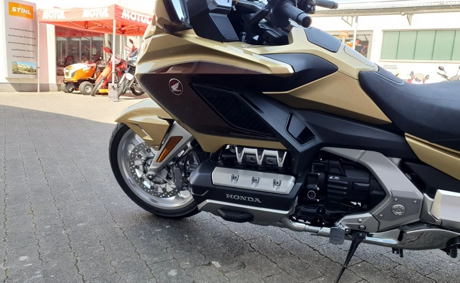 Offer Honda GL 1800 Goldwing Tour DCT Bild 14: Offer Honda GL 1800 Goldwing Tour DCT