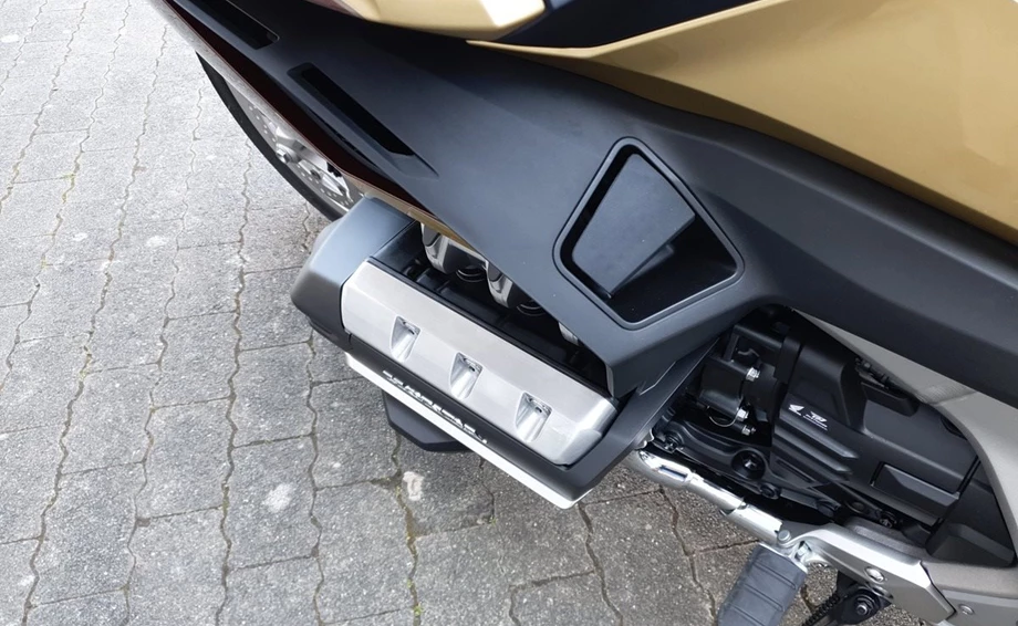 Offer Honda GL 1800 Goldwing Tour DCT Bild 15: Offer Honda GL 1800 Goldwing Tour DCT