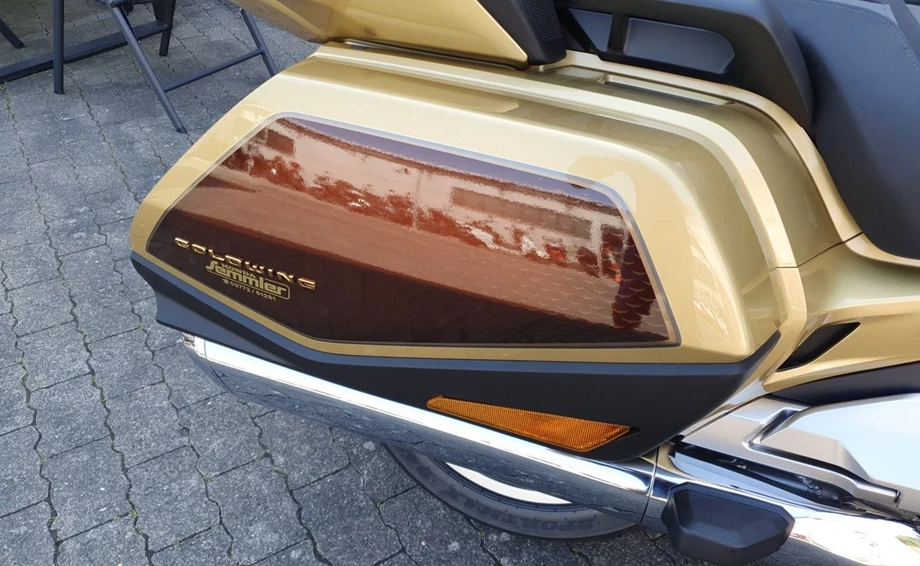 Angebot Honda GL 1800 Goldwing Tour DCT Bild 3: Angebot Honda GL 1800 Goldwing Tour DCT