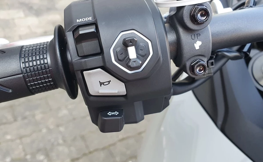 Angebot Honda XL750 Transalp Bild 16: Angebot Honda XL750 Transalp