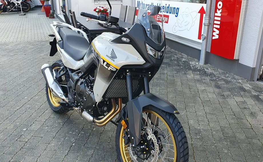 Angebot Honda XL750 Transalp Bild 7: Angebot Honda XL750 Transalp