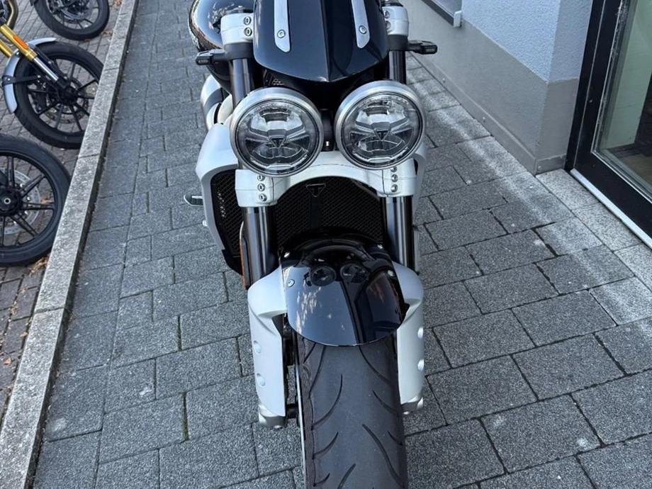 Angebot Triumph Rocket 3 R Bild 2: Angebot Triumph Rocket 3 R