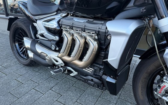 Gebrauchtmotorrad Triumph Rocket 3 R - Bild 3