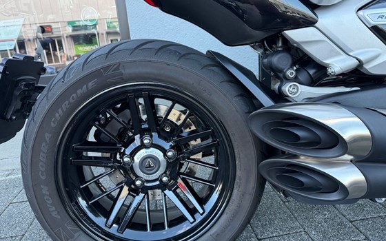 Gebrauchtmotorrad Triumph Rocket 3 R - Bild 8