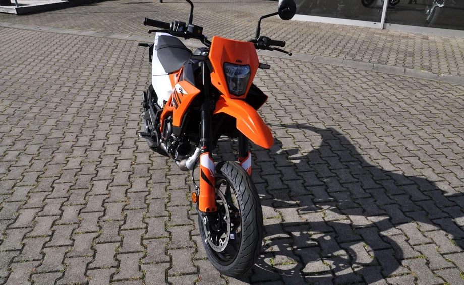 Angebot KTM 125 SMC R Bild 10: Angebot KTM 125 SMC R