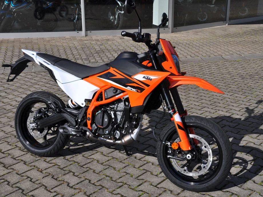 Angebot KTM 125 SMC R Bild 3: Angebot KTM 125 SMC R