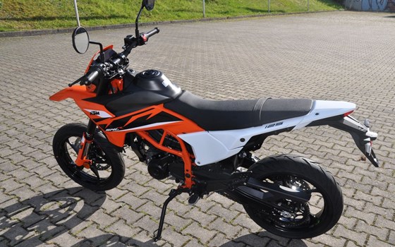 Neufahrzeug KTM 125 SMC R - Bild 4