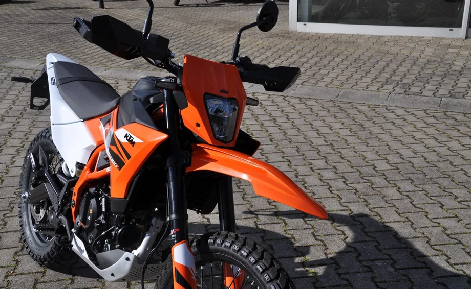 Angebot KTM 125 Enduro R Bild 13: Angebot KTM 125 Enduro R