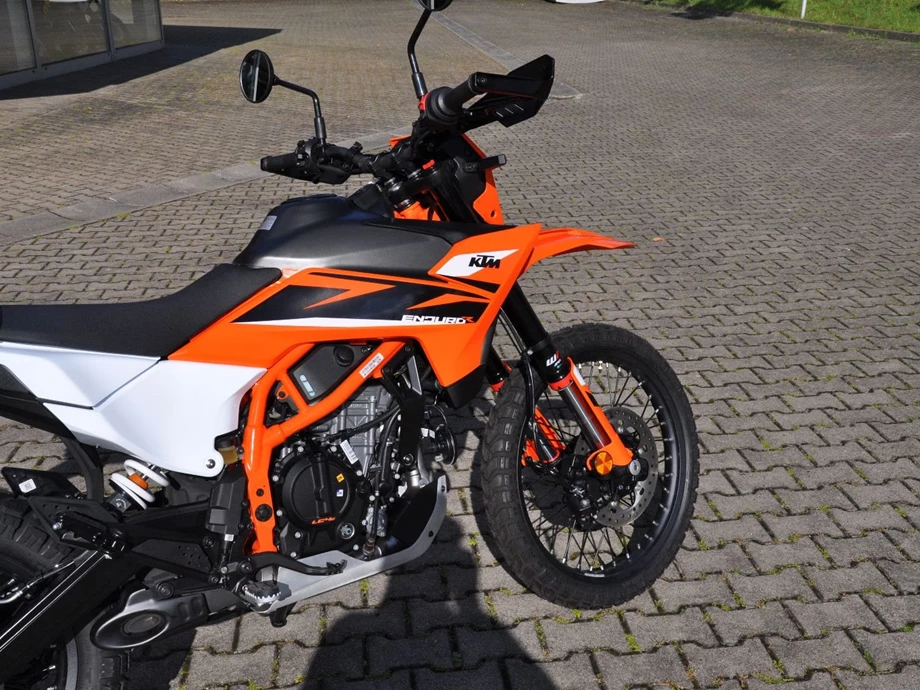 Angebot KTM 125 Enduro R Bild 14: Angebot KTM 125 Enduro R