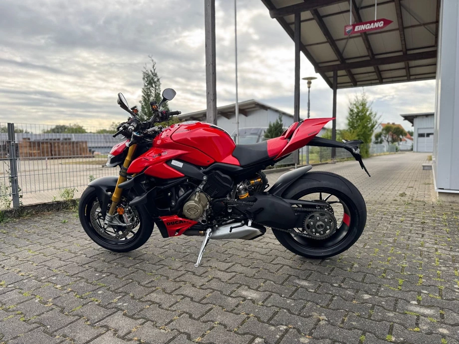 Angebot Ducati Streetfighter V4 S Bild 7: Angebot Ducati Streetfighter V4 S