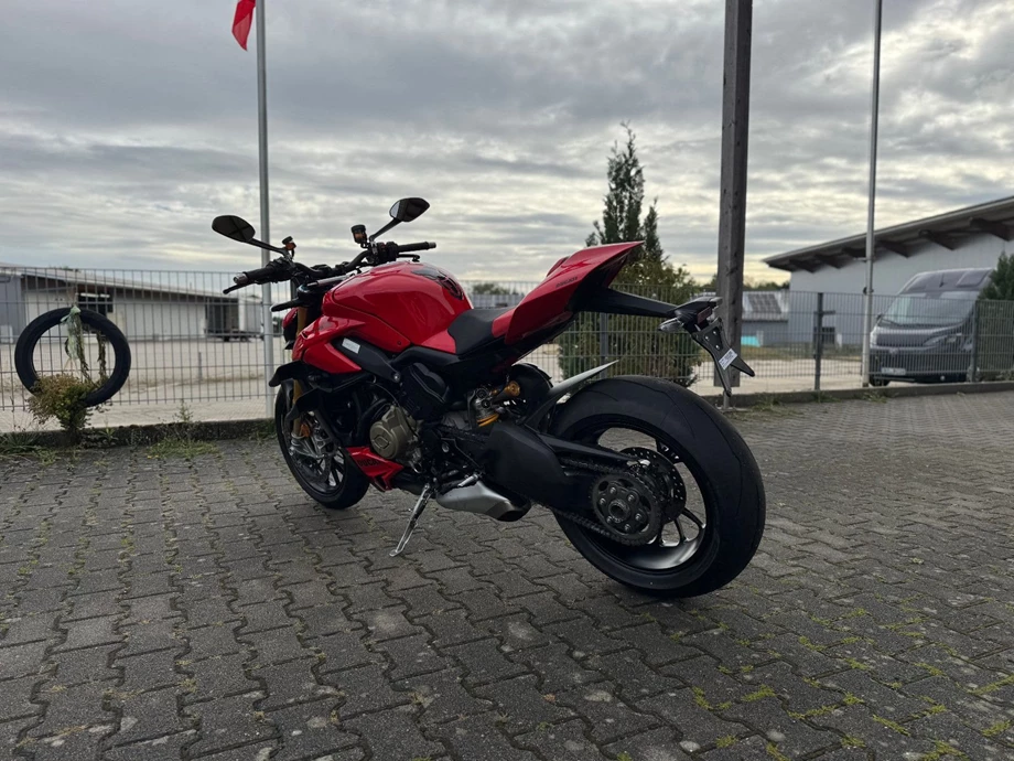 Angebot Ducati Streetfighter V4 S Bild 8: Angebot Ducati Streetfighter V4 S
