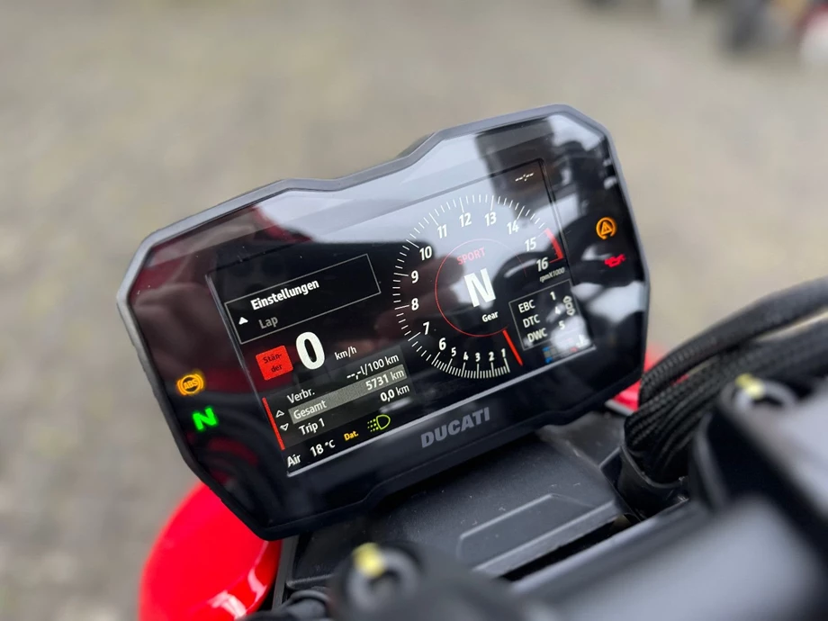 Angebot Ducati Streetfighter V4 S Bild 9: Angebot Ducati Streetfighter V4 S